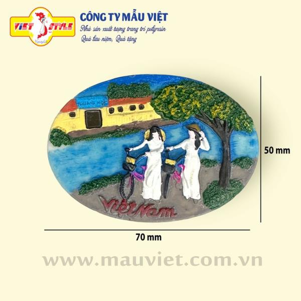 Cảnh làng quê Việt Nam_Nữ sinh áo dài